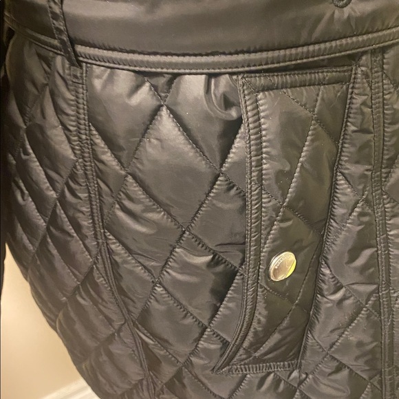 Burberry Black Quilted Hooded Puffer Jacket - Picture 8 of 13